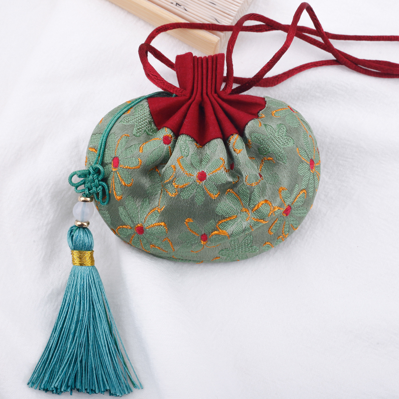 Picture of Carry-on antique sachet sachet empty bag Dragon Boat Festival Wormwood sachet Chinese style purse Hanfu accessories manufacturers