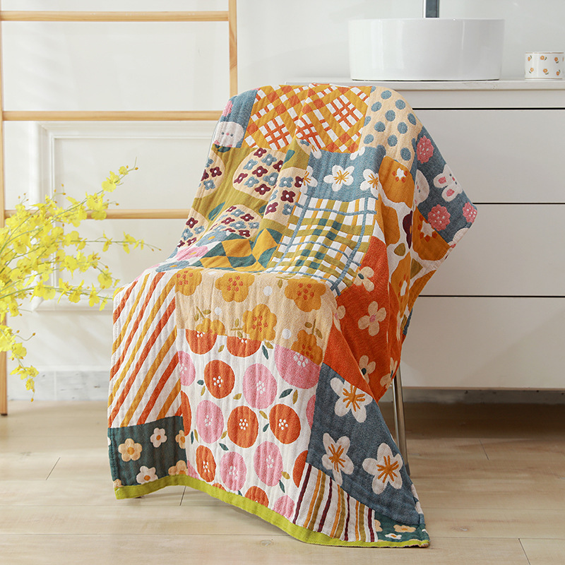 Picture of Wholesale Colored Cotton Four-Layer Gauze Bath Towel Absorbent Adult Couple Household Bath Towel Four Seasons Cartoon Cotton Bath Towel