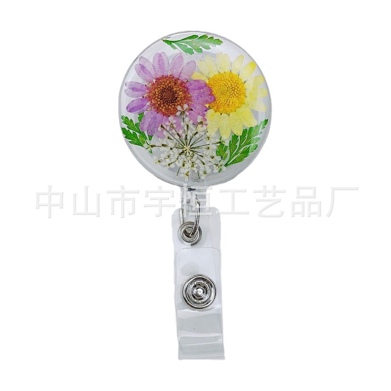 Picture of 2022 Cross-border Dried Flower Easy Pull Button Real Flower Transparent 360-degree Easy Pull Doctor Nurse Scroll Badge