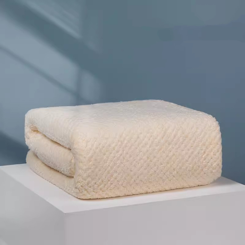 Picture of Coral Fleece Bath Towel Pineapple Big Bath Towel Thickened Shake Tone Same Style Beach Towel Absorbent Household Adult Bath Towel