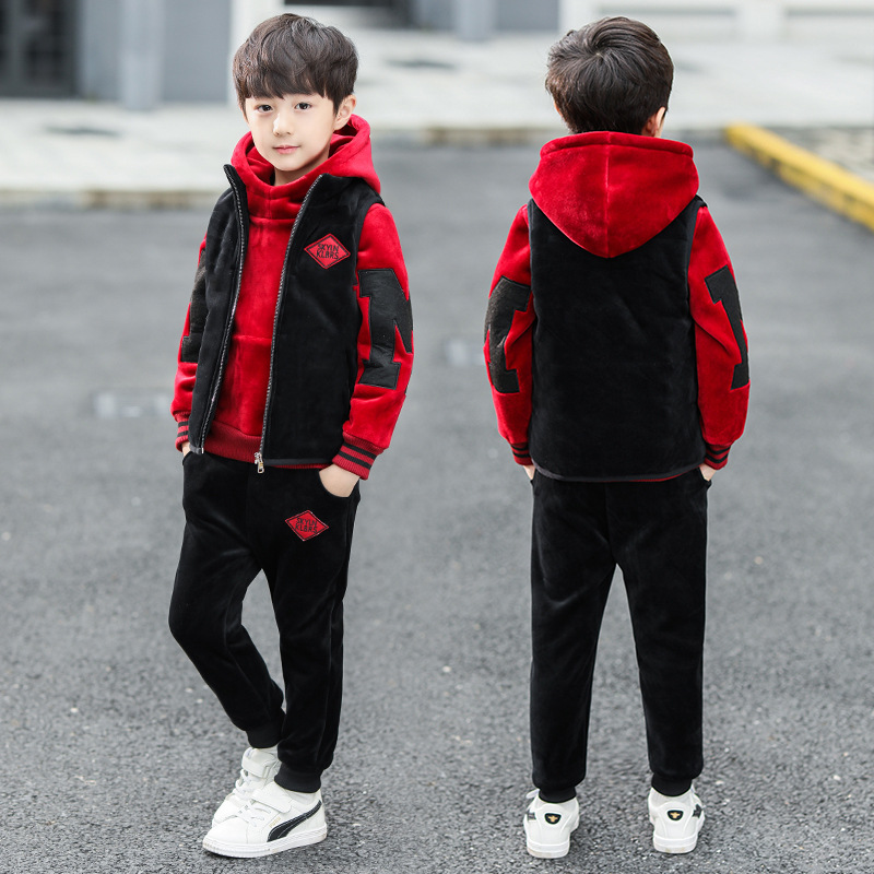 Children's Clothing Boys' Autumn and Winter Clothing Set 2025 New Handsome and Stylish Boys' Winter Velvet Thickeneded Three-Piece Trendy Set