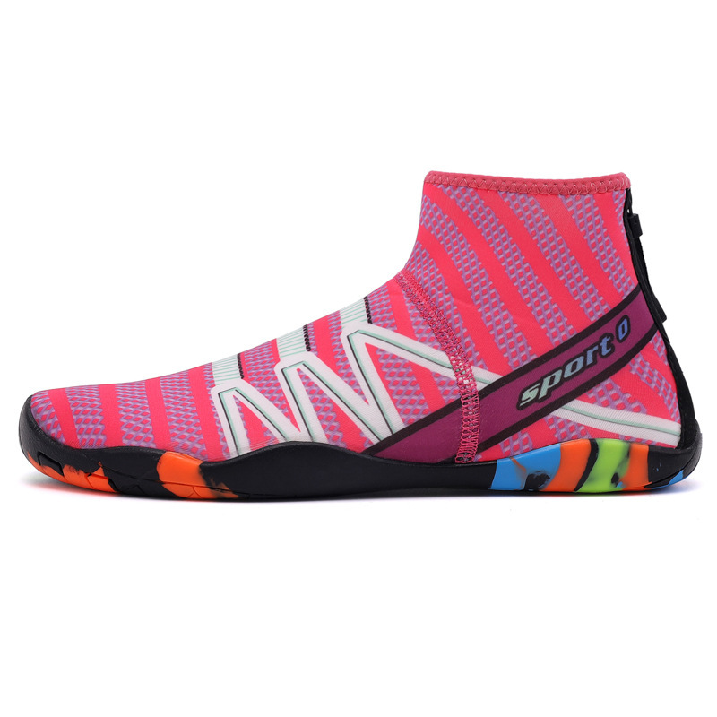 Picture of New High-Top Couple Fitness Sneakers Outdoor Beach Thick-Soled Swimming Shoes and Socks Sets Lazy Shoes Casual Shoes