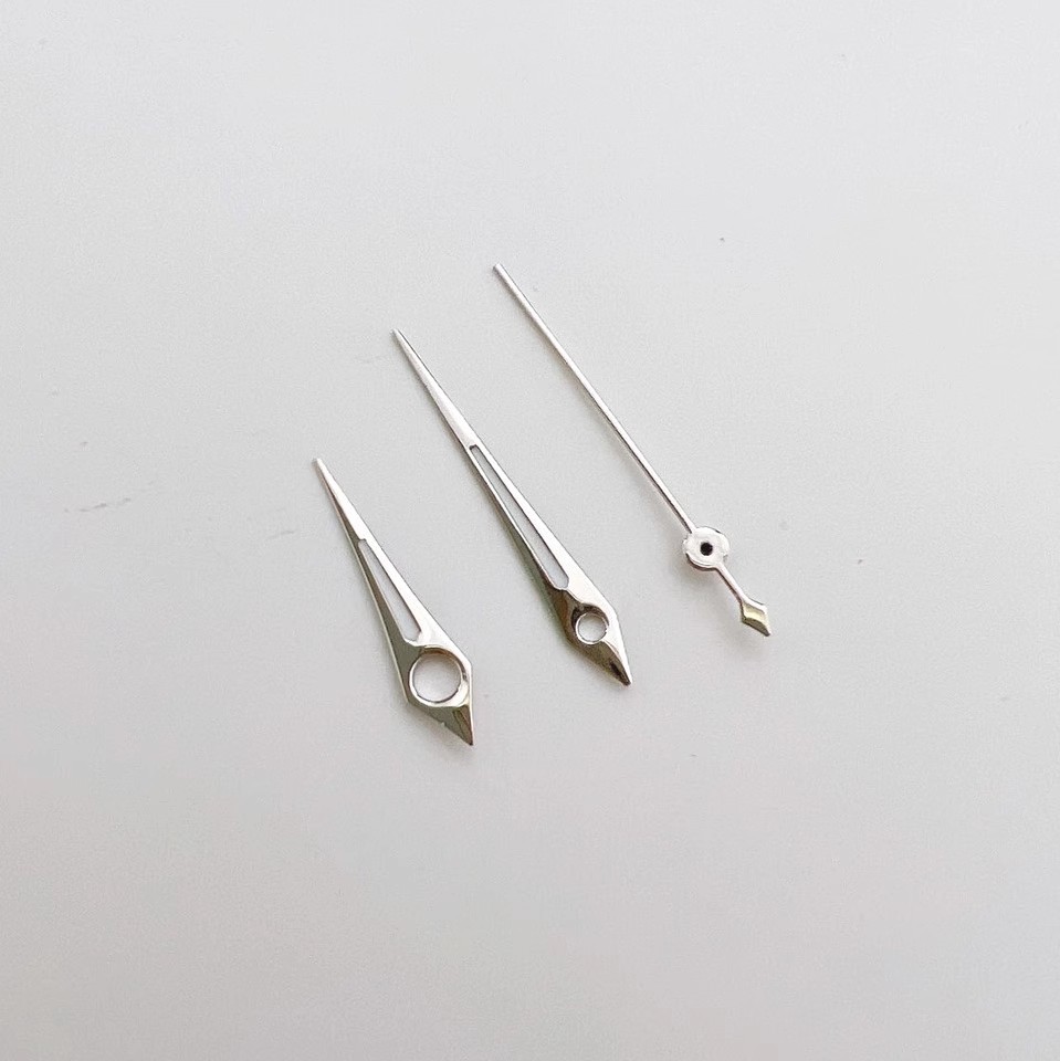 Modified watch accessories new simple polished green luminous watch needle suitable for Japan NH35/364R/7s movement
