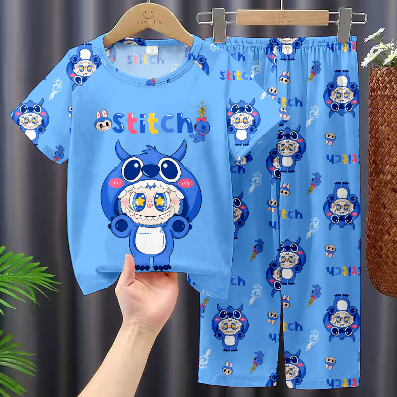 Picture of Children's Pajamas 2025 New Summer Thin Short-sleeved Trousers Girls' Large Children's and Girls' Home Clothes Summer Outer Wear