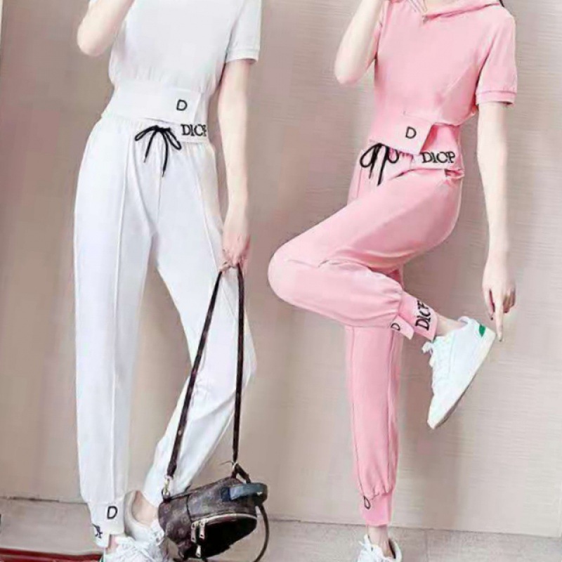 Picture of 2025 New Summer Fashion Youthful Stylish Pencil Pants Set for Women Trendy Plus Size Goddess Two-Piece Outfit