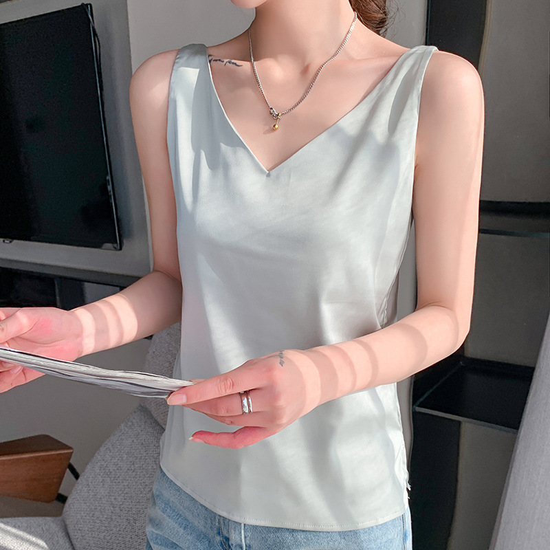 Picture of Cross-Border 2025 Summer New Plus-Size Women's Clothing White Base Layer Outerwear Inner Wear Women's Top Camisole