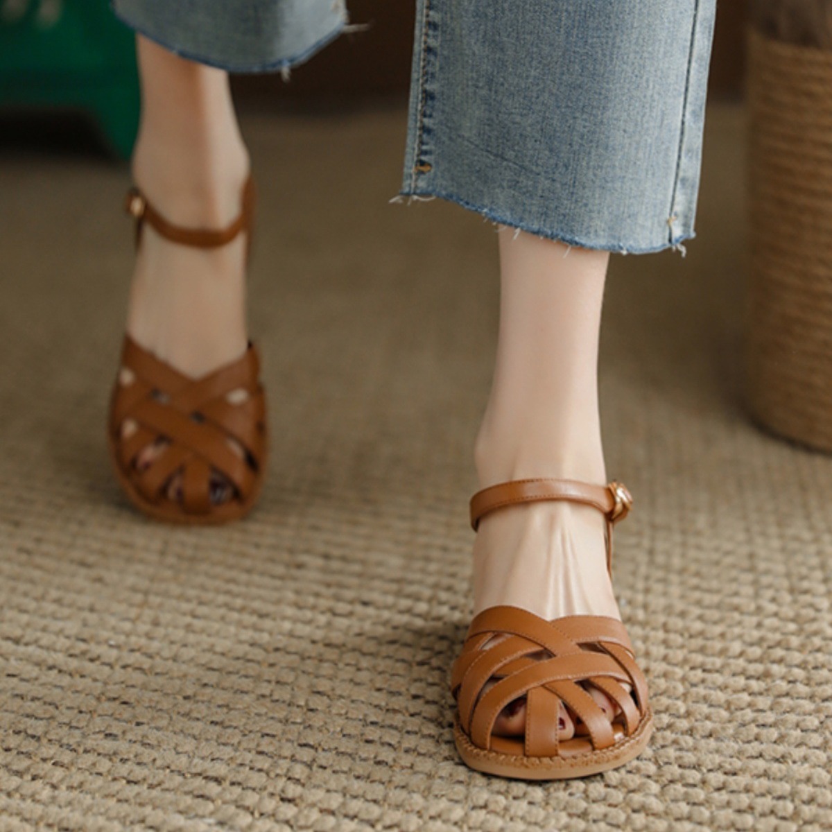 French Women's Shoes 2024 New Summer Flats Hollow Out Niche Toe Sandals Fairy Style