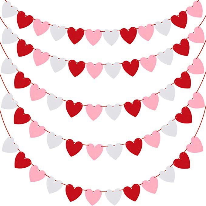 Cross-Border Export Felt Valentine's Day Heart Garland Banner Party Decoration Peach Heart Banner Supplies Holiday Decoration