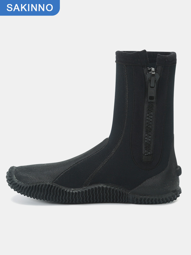 Picture of Diving Shoes 5MM Beach Surfing Tracing Shoes Non-slip Wear-resistant Diving Boots Vulcanizing Shoes Snorkeling Shoes Rescue Flood-fighting Shoes