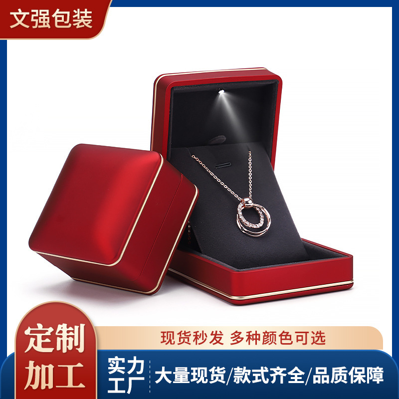 High-grade Led Light Jewelry Box Rounded Phnom Penh Jewelry Box Ring Box Pendant Necklace Box Jewelry Accessories Box