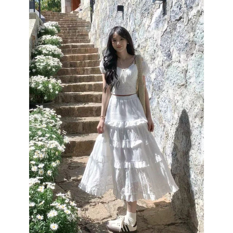 White Cake Skirt Women's Spring and Autumn 2024 New High Waist A- line Mid-length Gentle Style Petite Lace Skirt