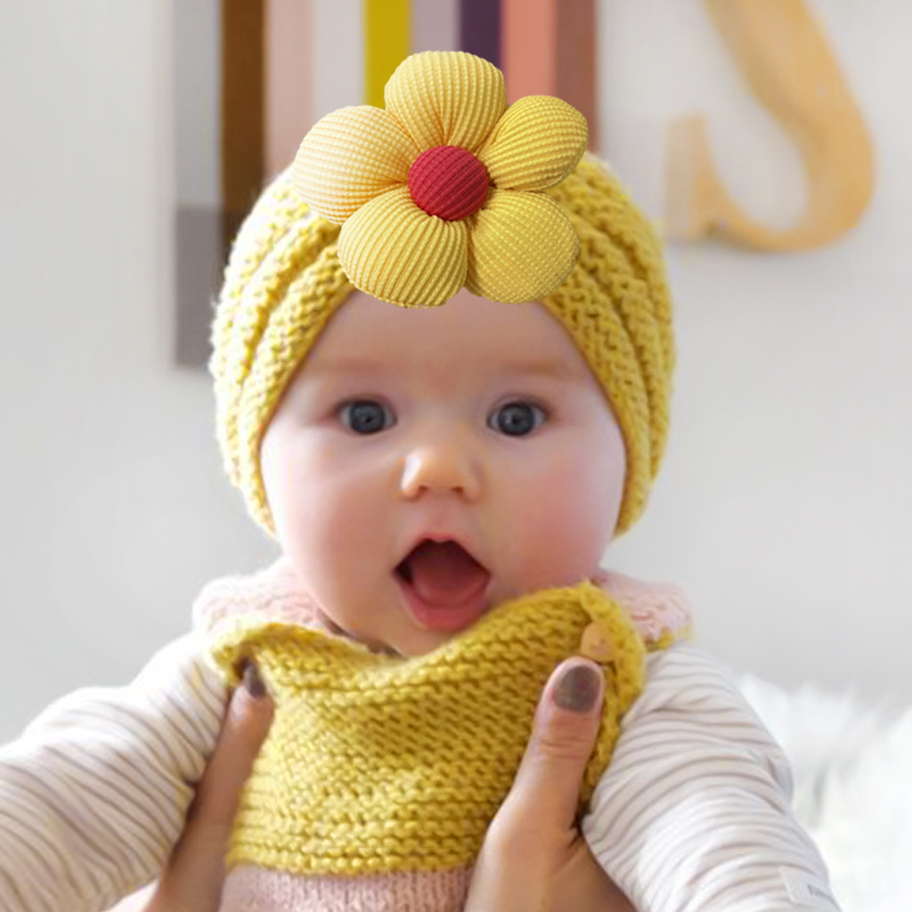 2023 European and American autumn and winter new baby wool cap children warm and comfortable flower cap baby hat