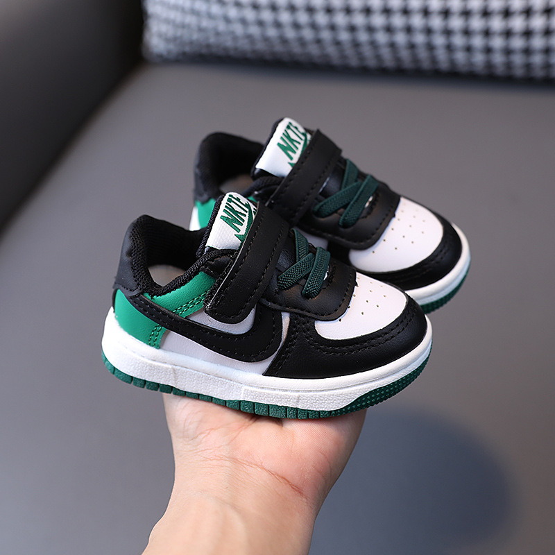 Picture of 2022 Spring and Autumn Korean Style Children's Board Shoes Sneakers Baby Boys and Girls Toddler Shoes Baby Baby Baby Baby Baby Baby Baby Baby Baby Baby White Shoes