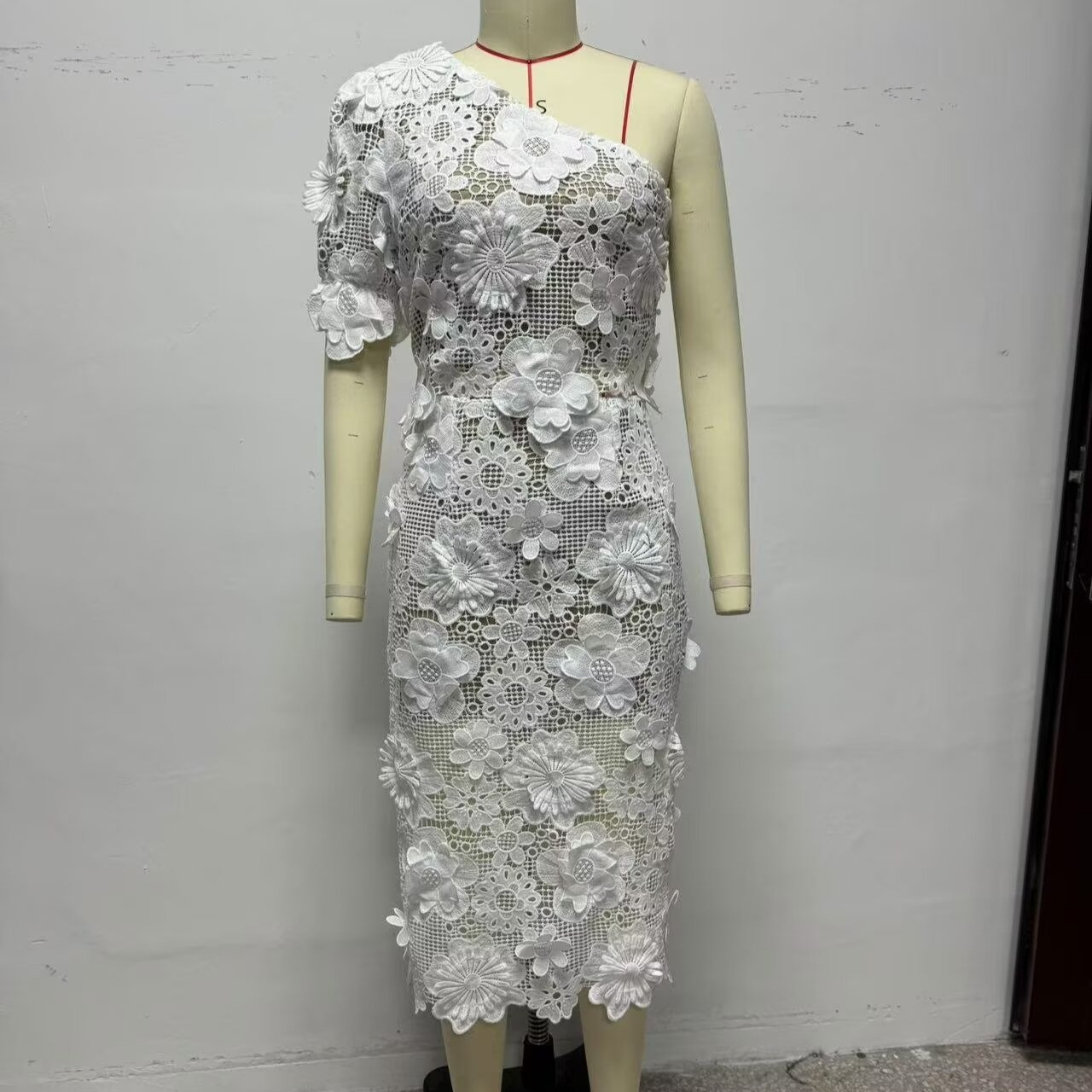 ZA cross-border women's clothing wholesale European and American style new niche three-dimensional lace flower diagonal shoulder top hip skirt suit