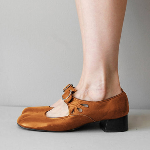 Picture of Foreign Trade Cross-Border New Spring New Product European and American Style Low Heel 40-43 Buckle Strap Shallow Mouth Flats Single Shoes