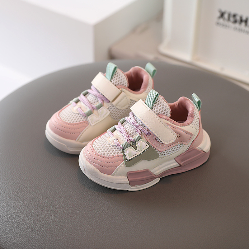 Picture of 2025 Spring New Children's Sports Shoes Korean Style Fashion Boys Breathable Mesh Shoes Girls' Shoes Soft Sole Shoes