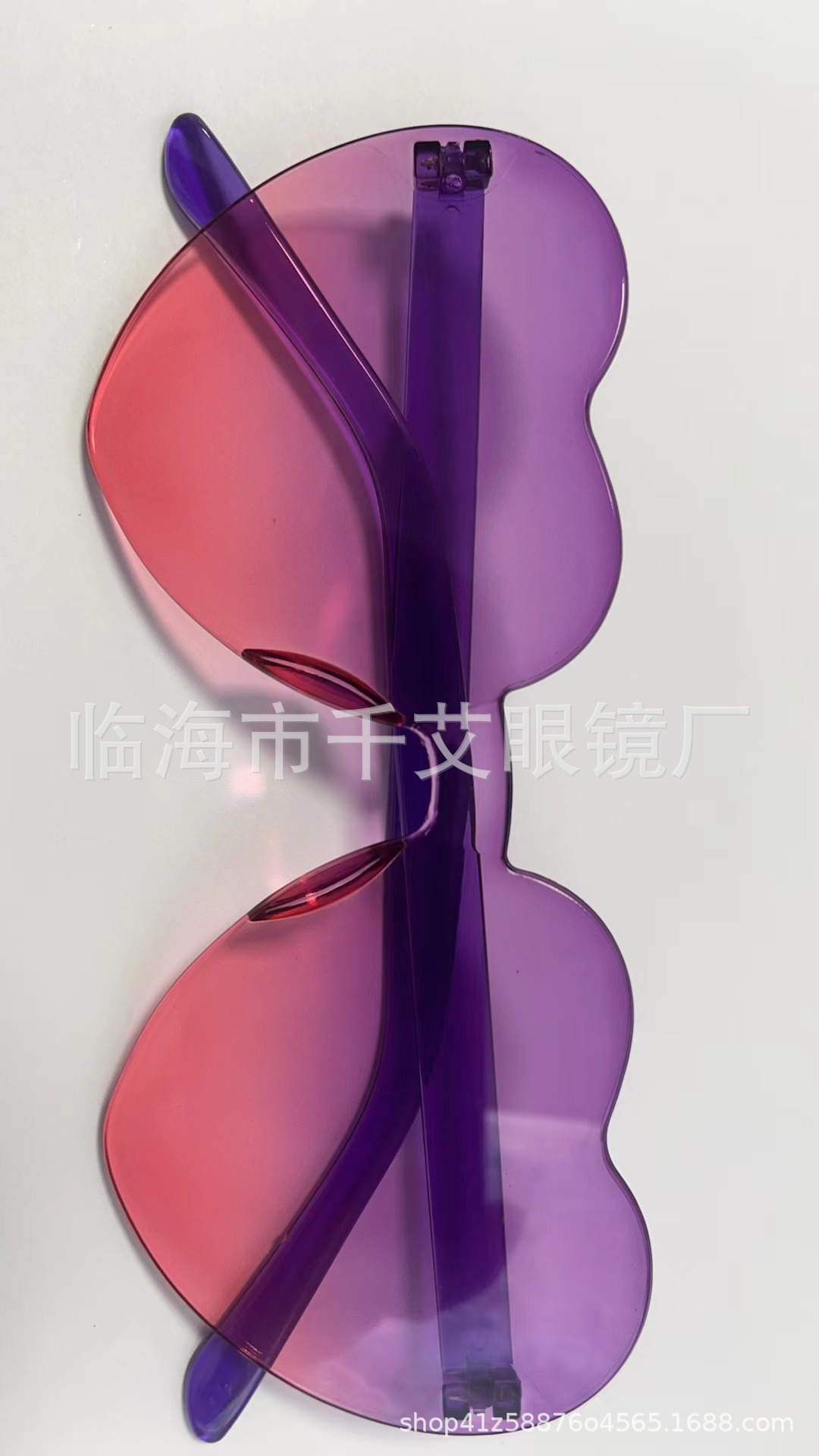 Picture of Heart Sunglasses, Heart Sunglasses, Jelly Color Rimless Heart-Shaped One-Piece Glasses, Dazzling Color Glasses