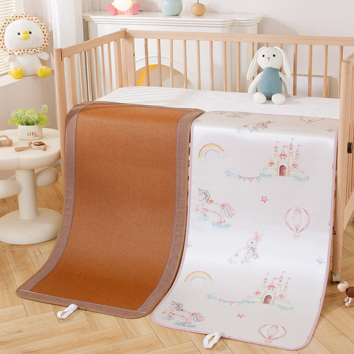 Picture of Summer breathable newborn baby bed children's kindergarten nap mat ice silk double-sided crib mat wholesale