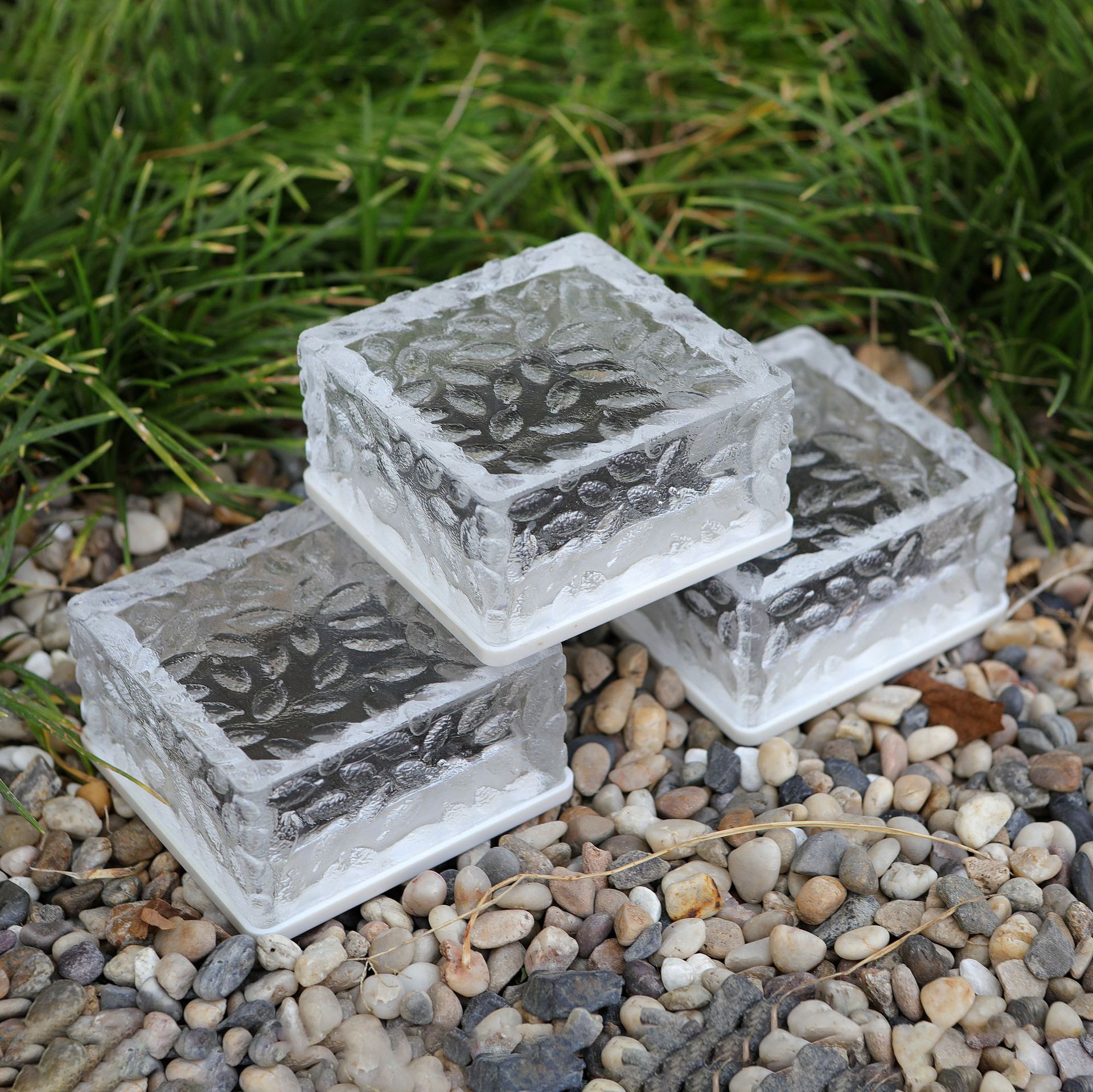 Picture of Cross-Border Amazon Solar Lamp Outdoor Waterproof Courtyard Landscape Decoration Ice Brick Lamp Square Ice Cube Lamp Lawn Lamp