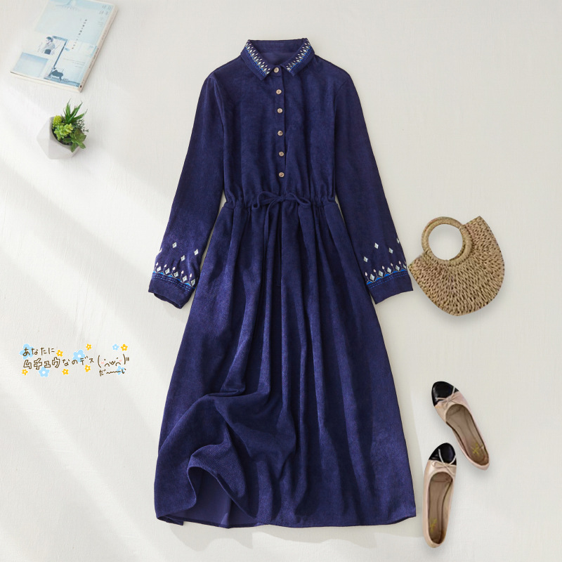 Real shot 2024 spring new loose retro embroidered lace-up waist slimming mid-length corduroy dress women