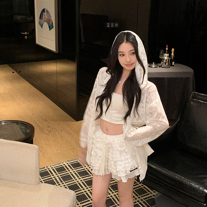 Picture of Foreign Trade Cross-Border Design Thin Long-Sleeved Sun Protection Cardigan Lace Hooded Jacket Women's Summer Loose Air-Conditioned Room Top