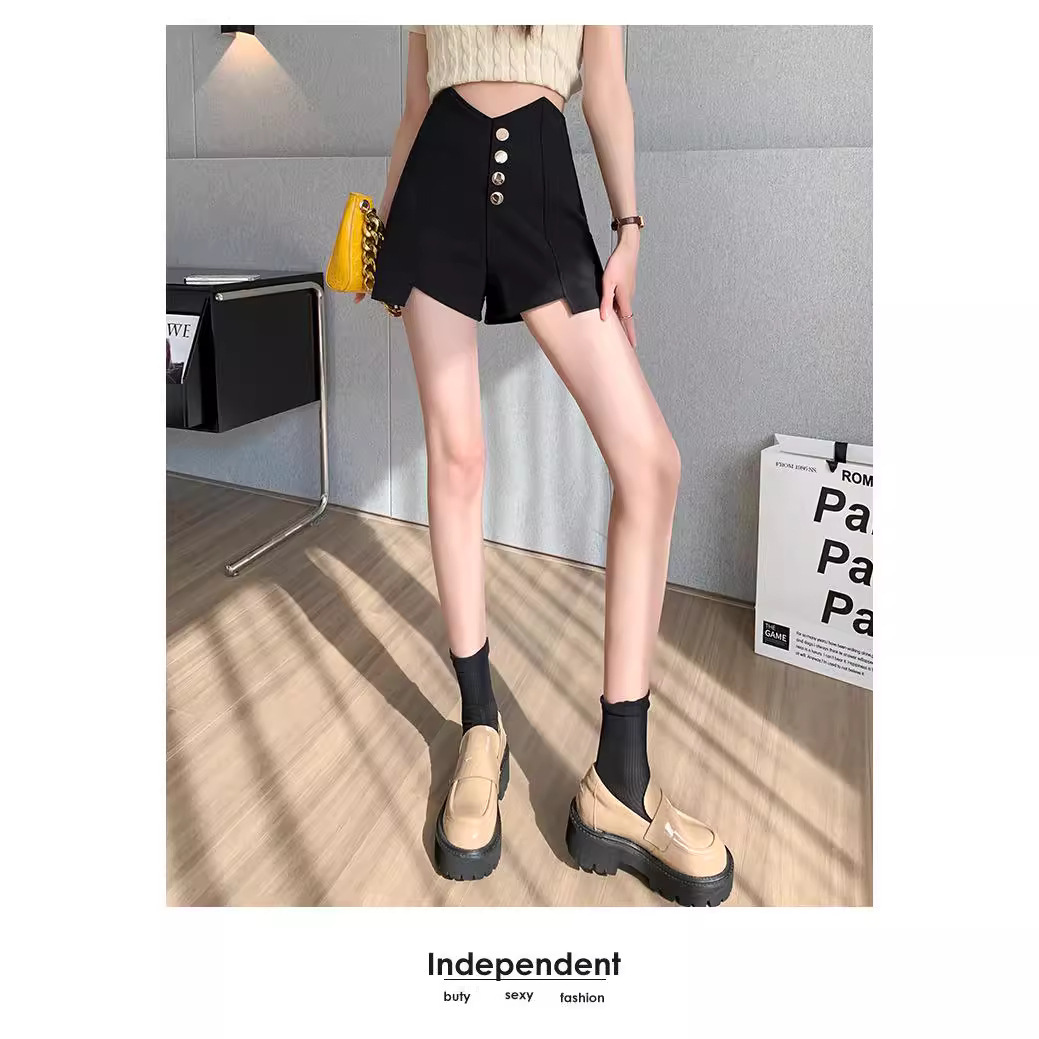 Summer slim black high waist spring 2023 new niche design feeling bottoming hot pants irregular shorts women