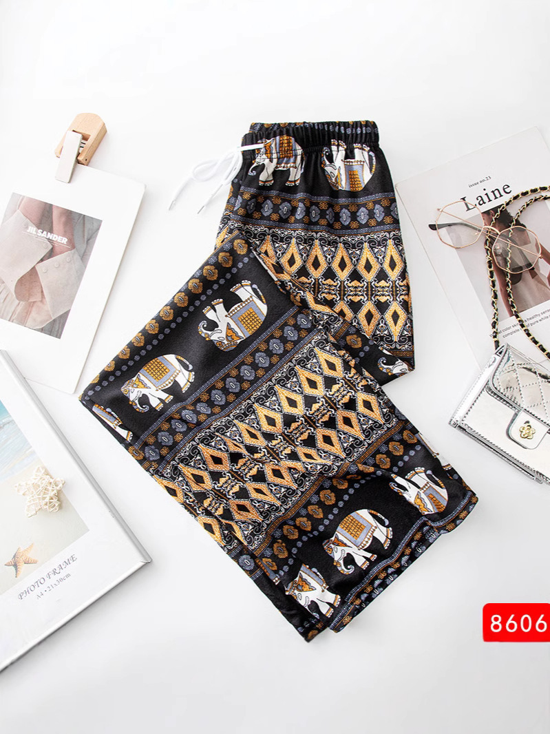 Picture of Summer Women's Ice and Snow Silk Pants Middle-aged and Elderly Loose Casual Home Pants Thin Pants for Mothers
