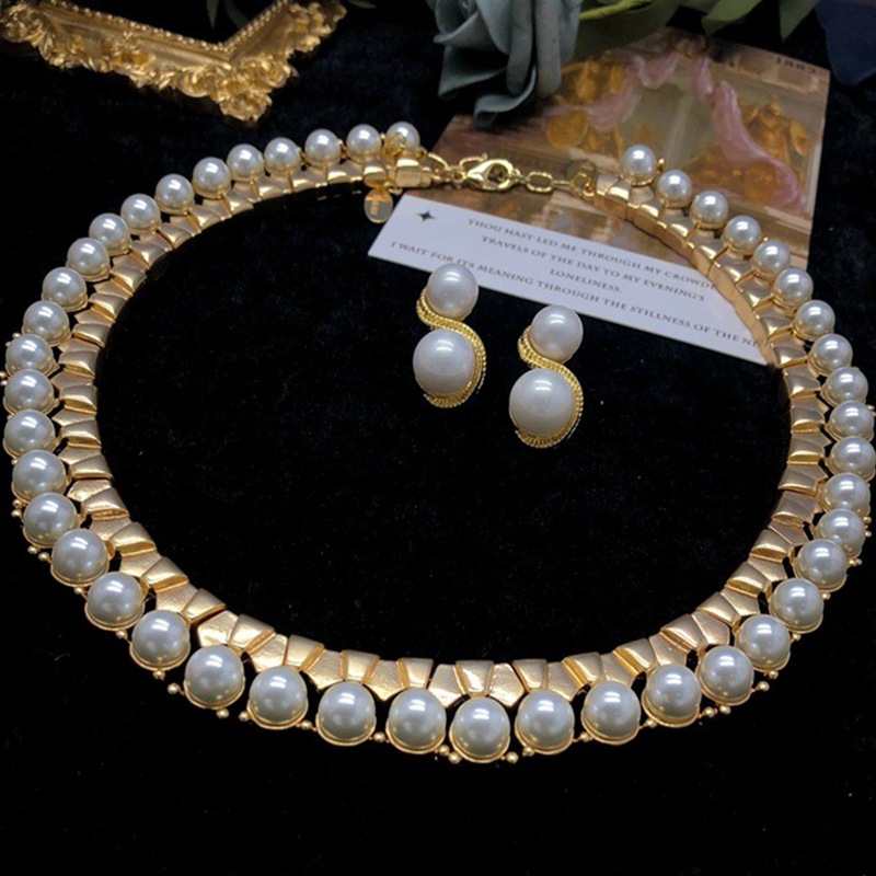 Qingdao Middle Ancient Jewelry Factory Pearl Necklace Twist Earrings Set Temperament All-match Necklace Retro Style Women's Necklace