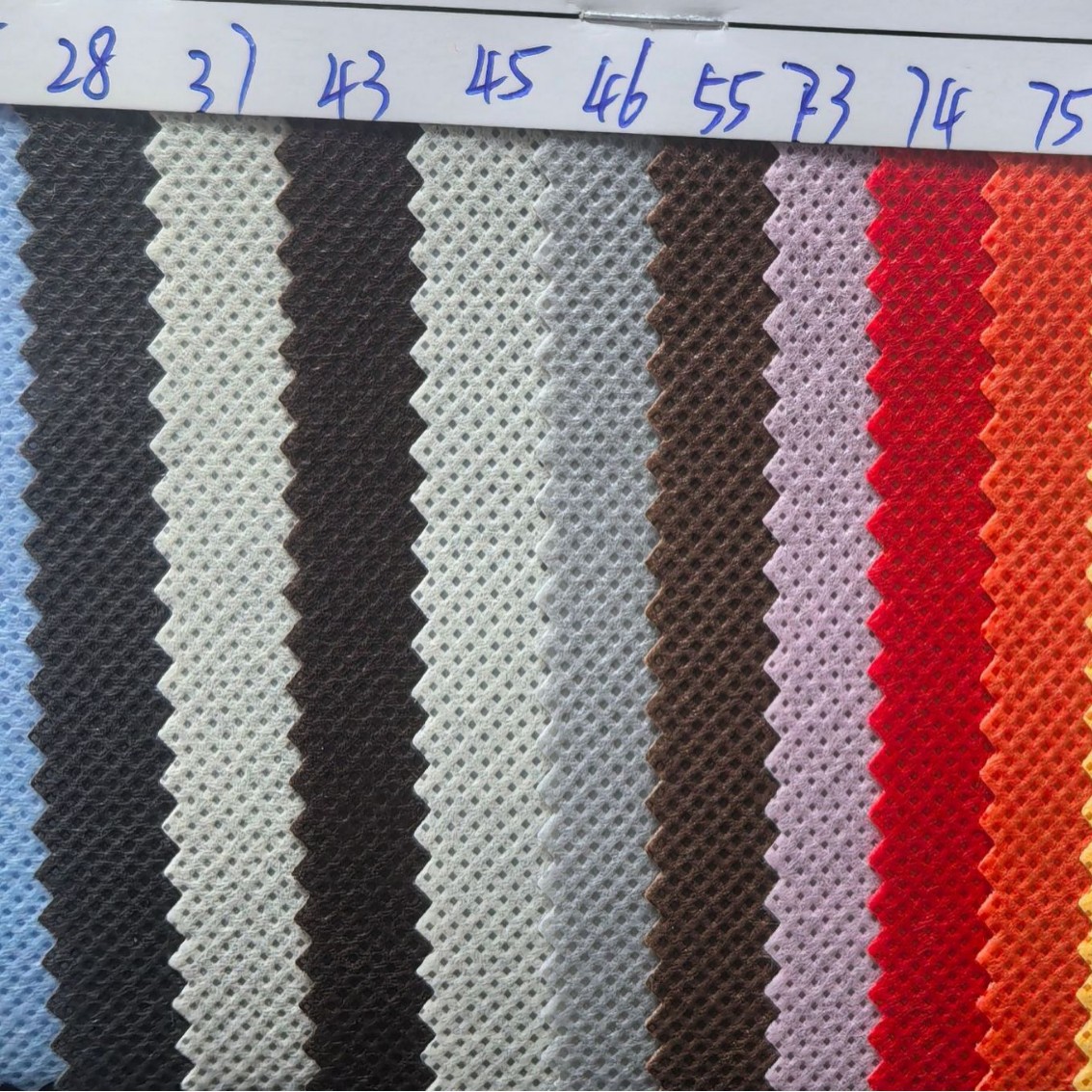 Picture of 100g PP non-woven fabric color non-woven PP non-woven fabric 100g color PP non-woven fabric non-woven fabric