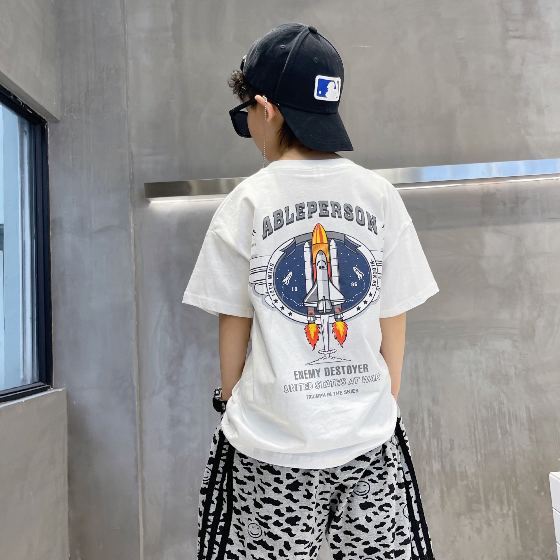 Children's Wear Summer T-shirt Boys 2023 New Western Style Children's Hong Kong Style Cartoon Printed Casual Half Sleeve Mid-child Short Sleeve