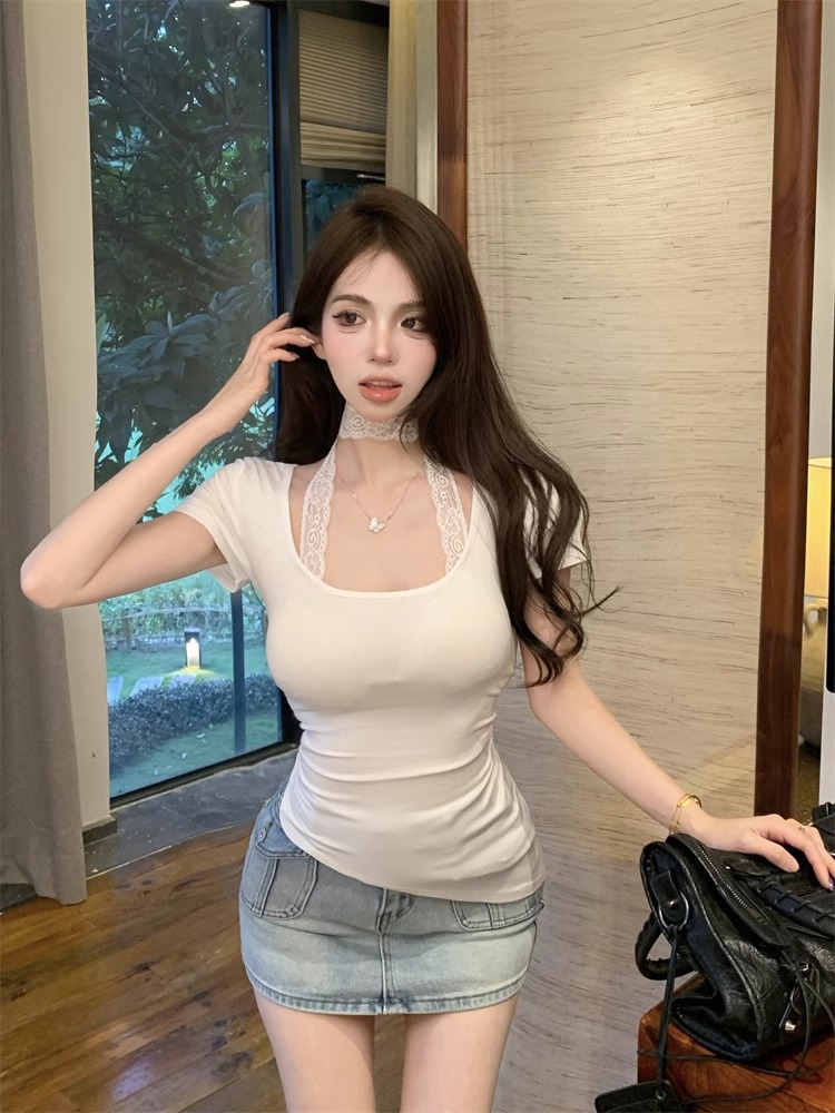 Two-Piece Lace Halter Neck Short-Sleeve T-Shirt for Women, Pure Desire, Slim-Fit Design, Versatile White U-Neck Top, European and American Style