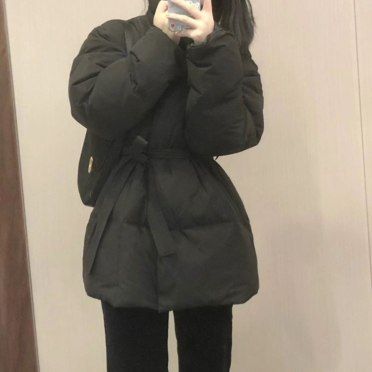 Black Lace-Up Waisted Bread Outwear for Women in Winter, Loose Warm Cotton Outwear for Small People, Korean Style Elegant Short Outwear