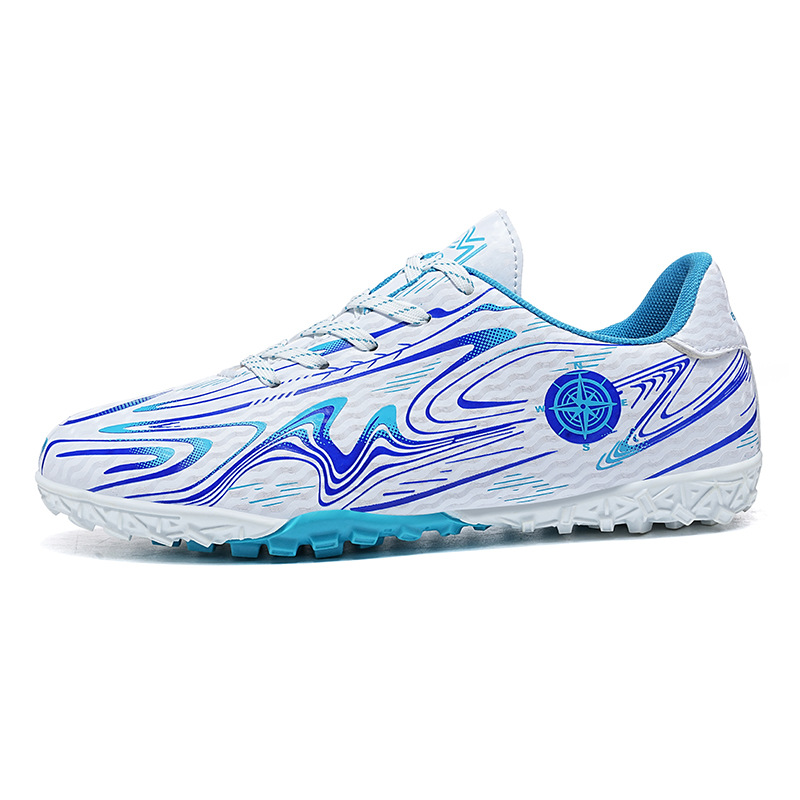 New Soccer Shoes Student Futsal Soccer Shoes Middle-size Spike Soccer Shoes Low-top Training Soccer Shoes Crushed Nails