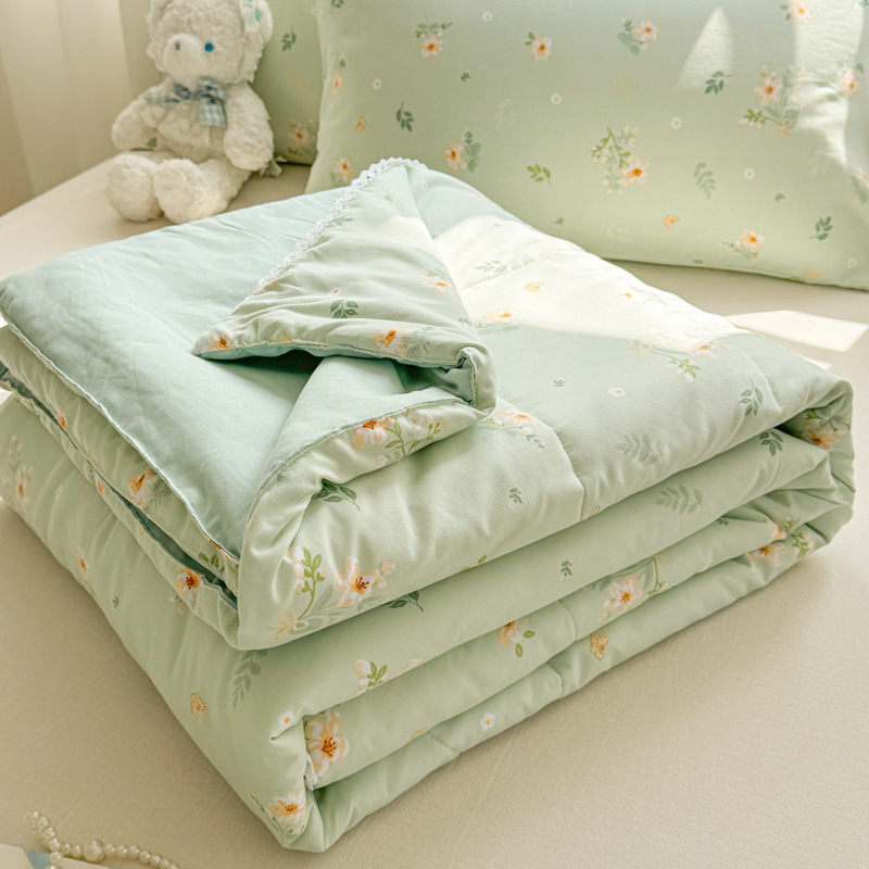Picture of Class A Maternal and Infant Grade Summer Quilt Lace Summer Cool Quilt Summer Air-conditioning Quilt Double Washed Cotton Quilt Core Children's Thin Quilt Ins