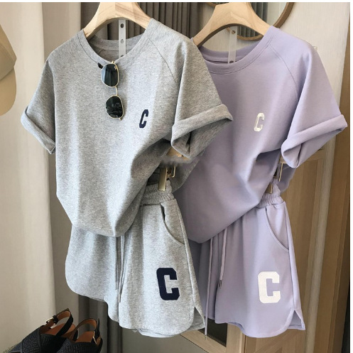 Picture of in stock Amazon Japanese-Korean Sports suit Women's Summer Thin Fish Scale Embroidered Loose plus size Short-sleeved Shorts Two-piece Set