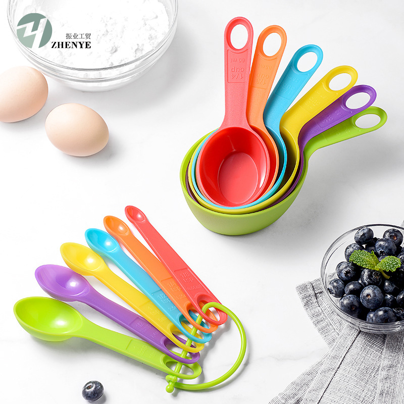 12-piece color PP plastic measuring cup measuring spoon with scale suit baking measuring baking tools suit
