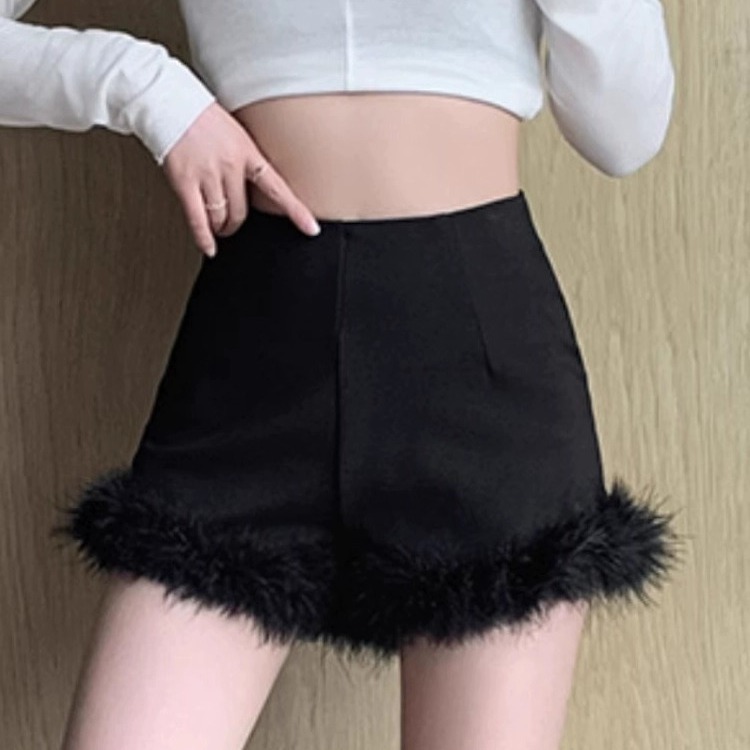 Black Shorts Women's Autumn and Winter Outer Wear 2023 New Boot Pants High Waist Slimming Look A-Line Small Casual Wide Leg Pants