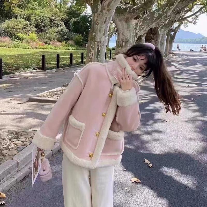 Picture of High-grade Chanel style faux lamb fur coat for women winter 2023 new fleece-lined thickened suede fur cotton-padded coat