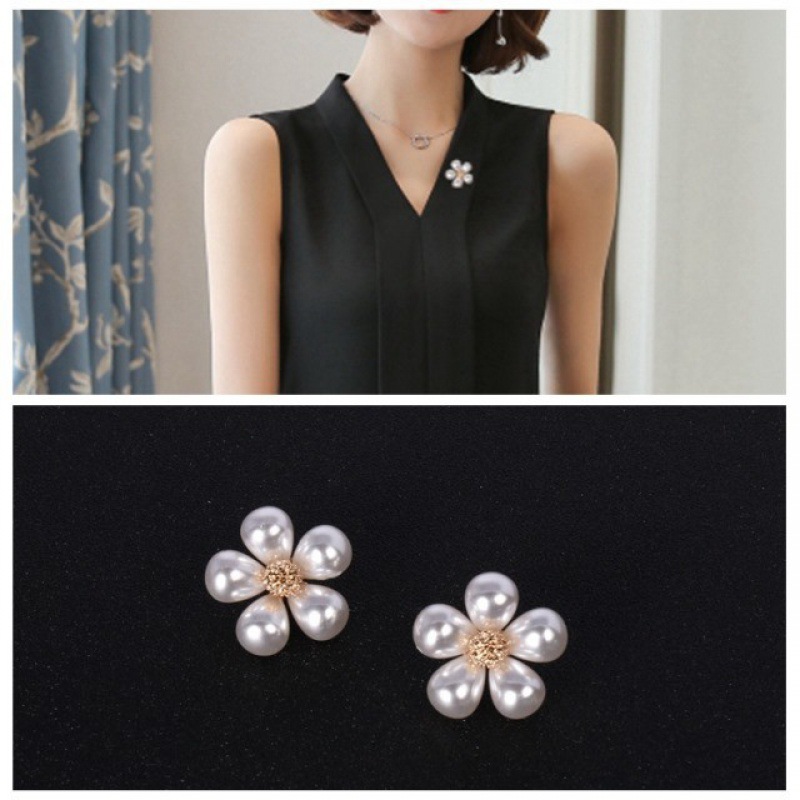 Korean Style Simple Pearl Costume Flower Women's Summer Buckle High-end Luxury Anti-light Brooch Clothes