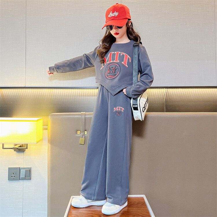 Picture of Girls Casual Suit 2024 New Children's Spring and Autumn Fashionable Western Letter Top Casual Pants Two-Piece Set