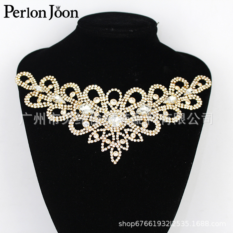 Fashion Wedding Accessories Golden silver Triangle Collar Rhinestone Neck Decoration Garment Accessories