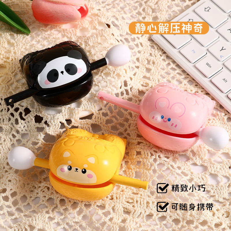 Picture of Creative Merit Small Wooden Fish Knocking Music Ornaments Office Workers Office Knocking Musical Instruments Healing Small Gifts Wholesale