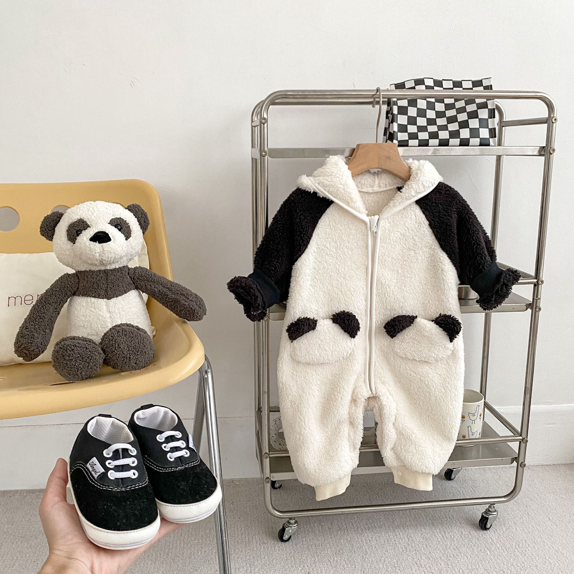 Autumn and Winter Baby Clothes Panda Warm Hooded Long Climbing Cute Arctic Fleece Long Sleeve Pajamas Climbing Clothes Jumpsuit