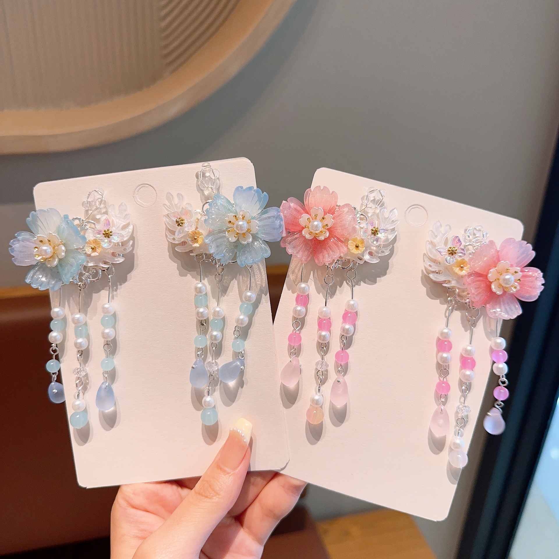Picture of New Hanfu Headwear Children's Ancient Dress Princess Tassel Hairpin Chinese Style Little Girl's Antique Step Hairpin Headwear