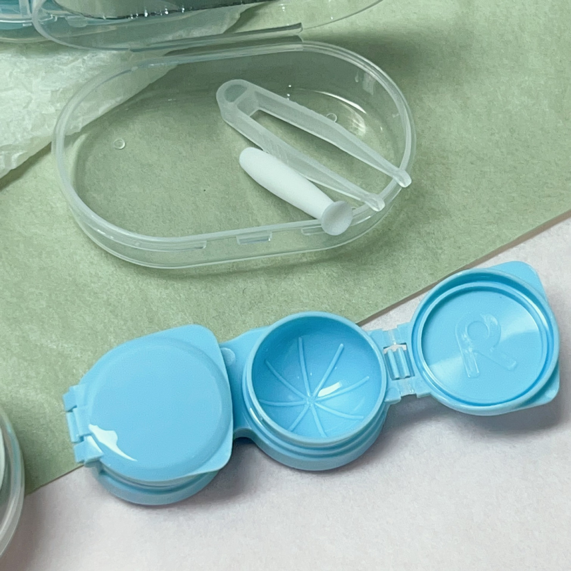 Picture of New Cartoon Cute Contact Lens Case with Mirror, Contact Lens Case, Double Box Companion Box 1713