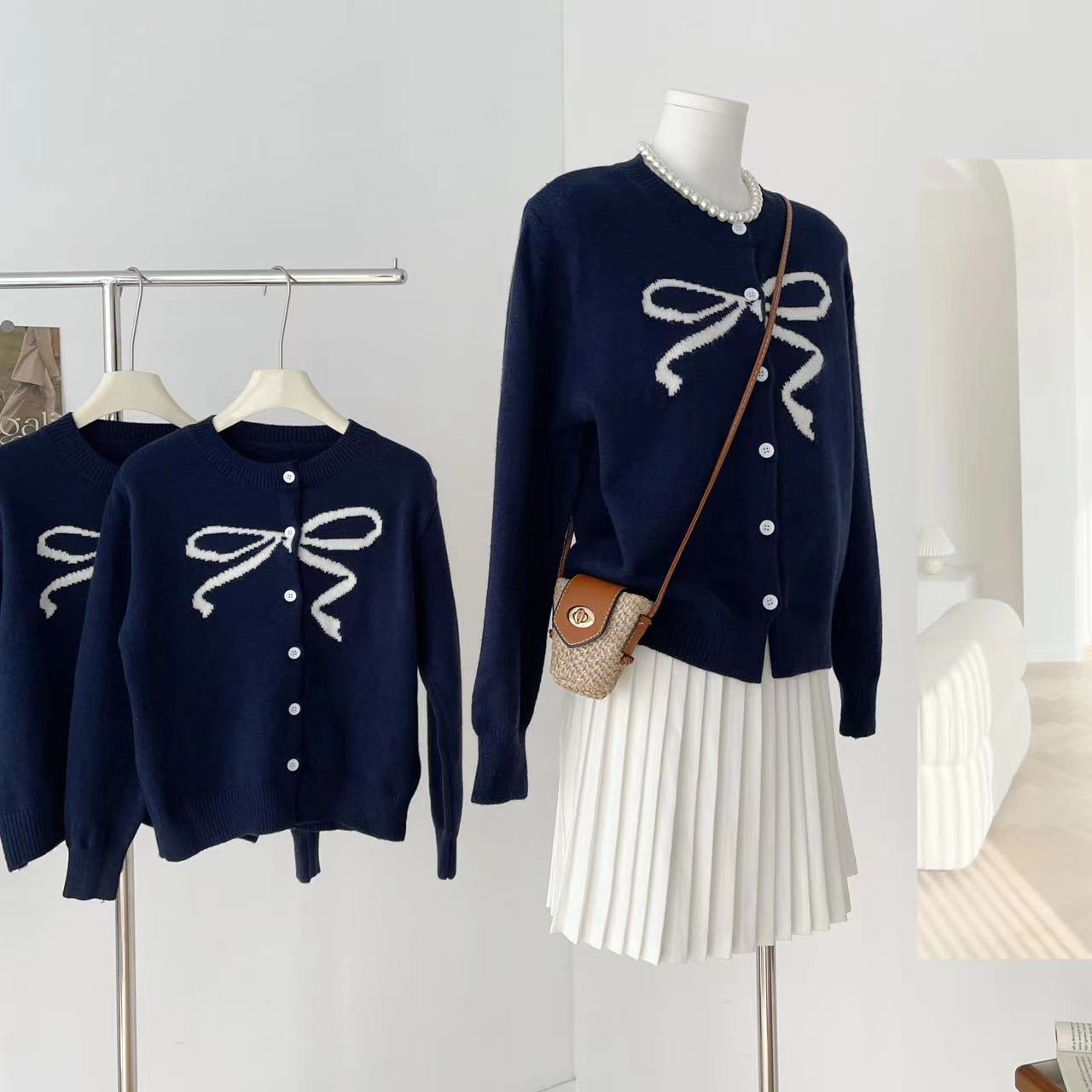 Picture of Sweet and Fresh Contrasting Color Sheep Wool Bow Cardigan Outwear Autumn and Winter Wool Knitwear for Women