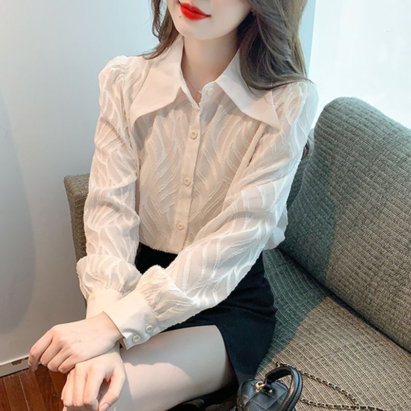 Picture of Black Chiffon Shirt for Women, Spring and Autumn 2024, Polo Collar, Niche Retro French Long-Sleeve Top, Chanel Style