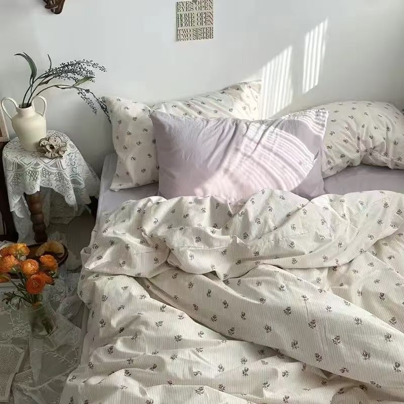 Picture of Washed Cotton Bed Sheet Four-Piece Set, Fresh Style Duvet Cover, Simple Ins Student Dormitory Three-Piece Duvet Cover Set