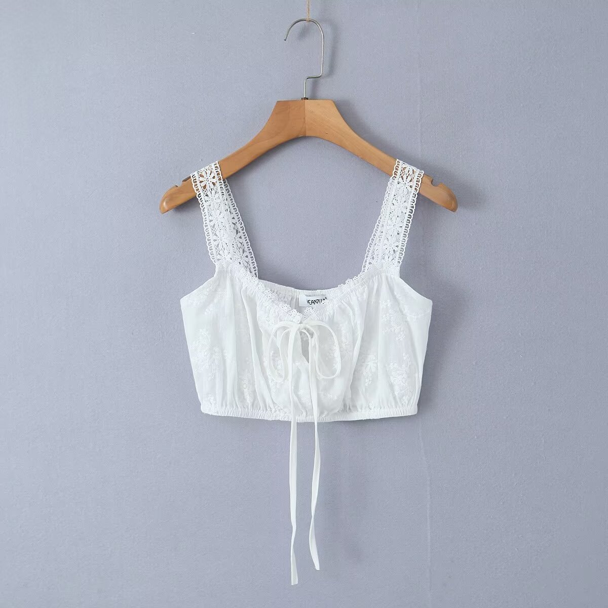 Picture of European and American Wholesale 2024 Summer New Style French Lace Halter Top Embroidered Lace Sexy Vest K7-A283
