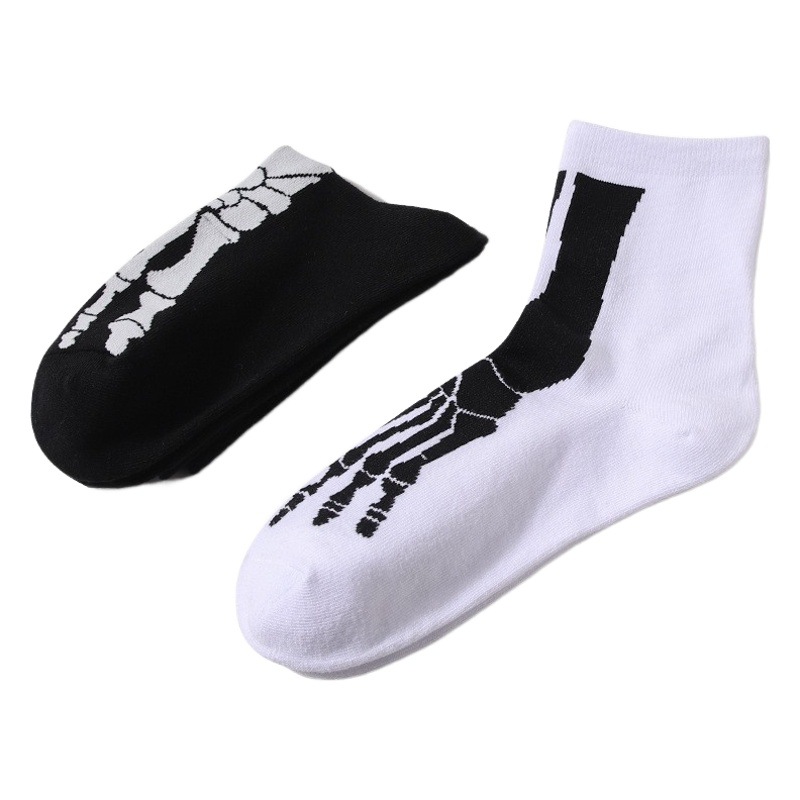 New style original socks trendy skull personalized hand-painted couple mid-calf socks